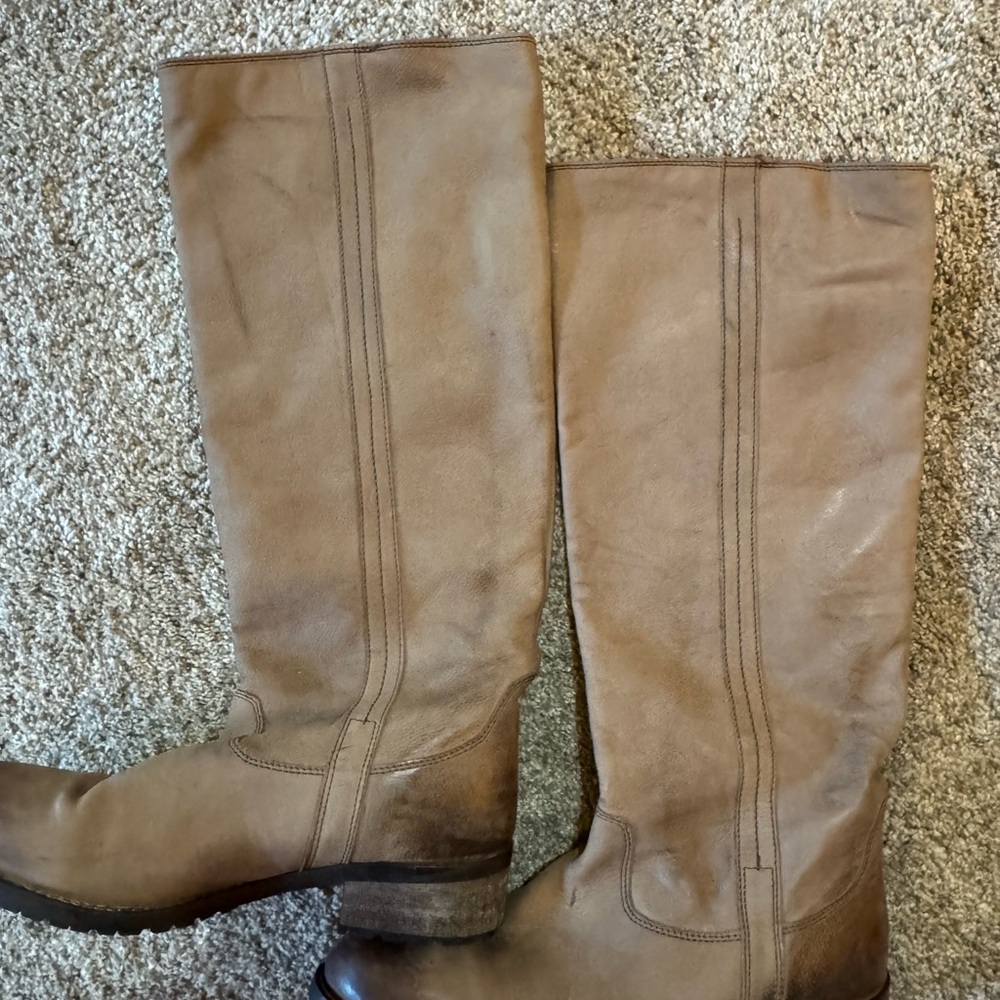 Gorgeous Italian leather boots - Picture 11 of 12